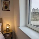 Private Trim