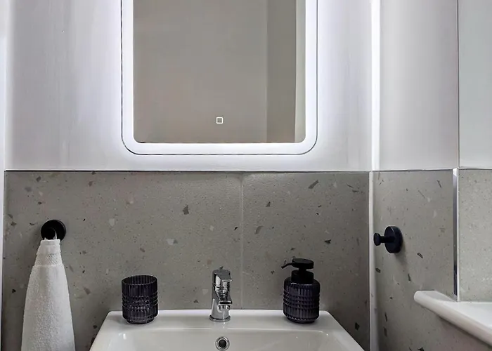 Private Проживание в семье Трим